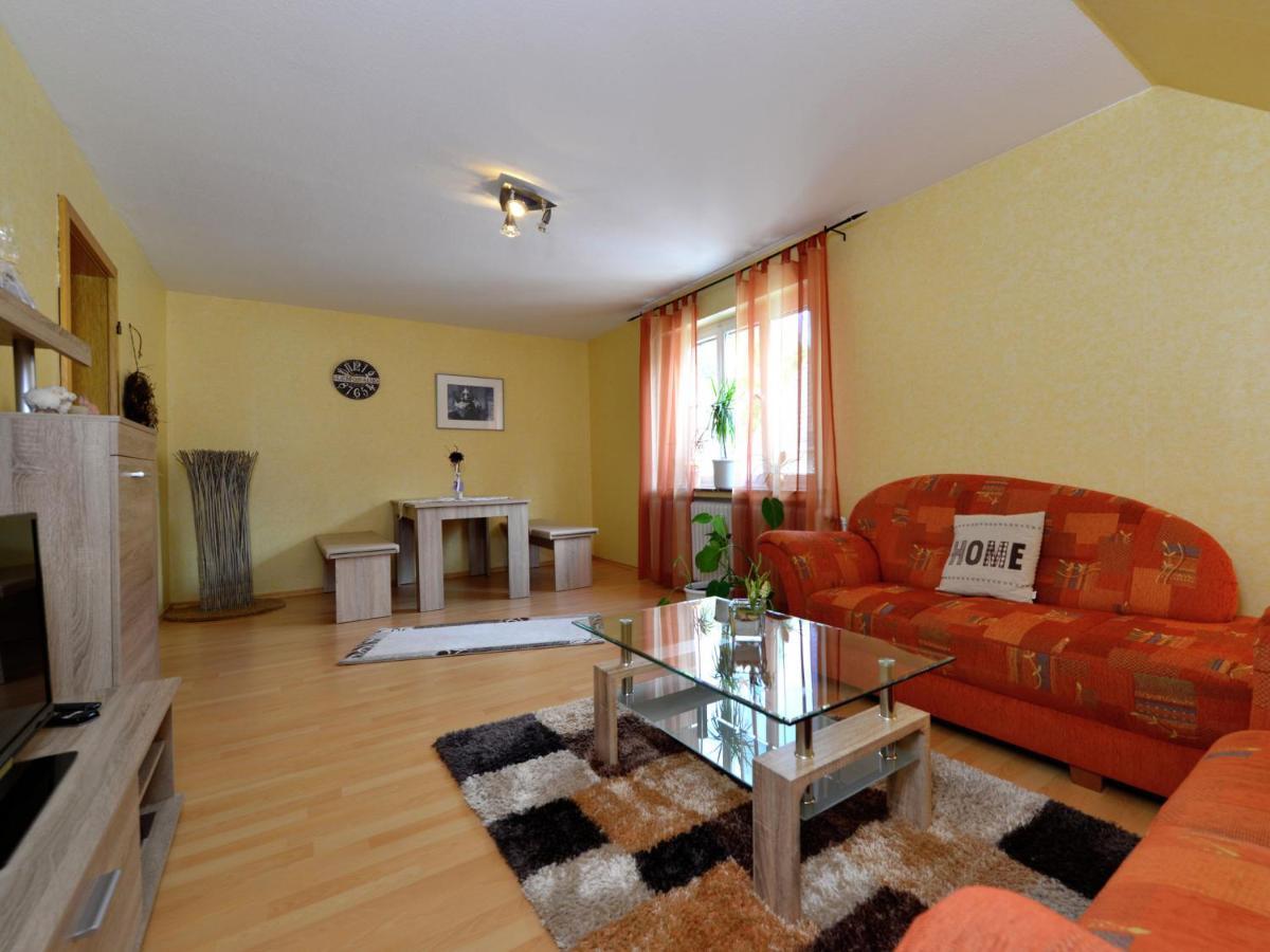 Bright Apartment In The Sauerland With Conservatory Large Terrace And Awning Assinghausen Стая снимка